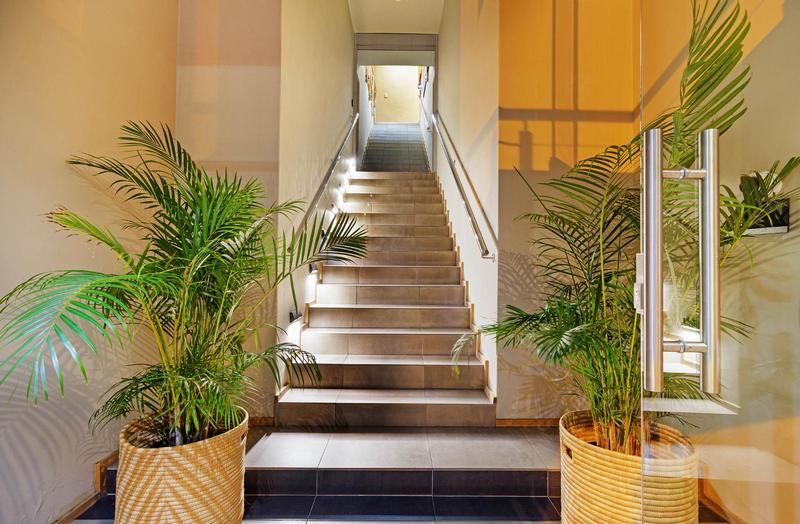 4 Bedroom Property for Sale in Green Point Western Cape